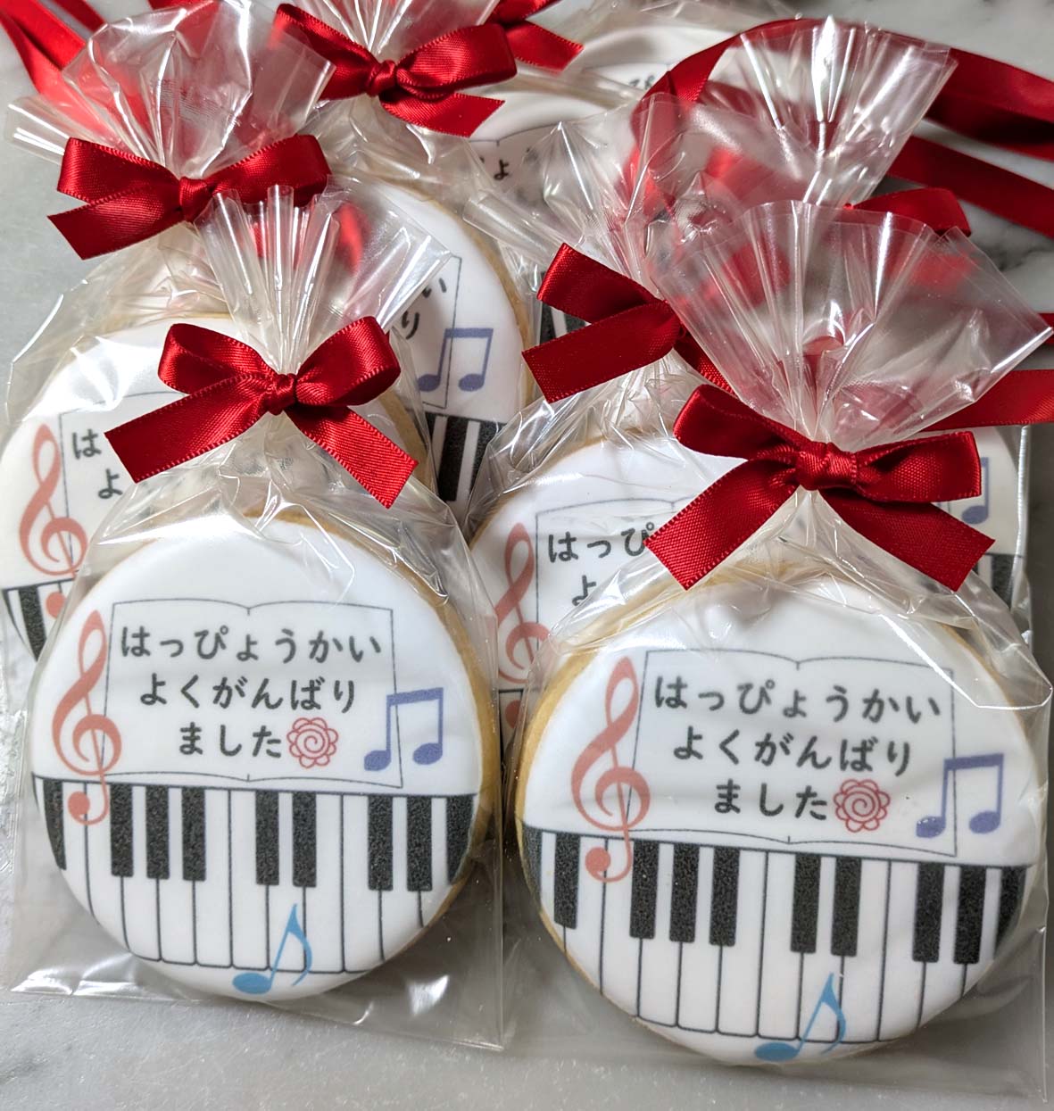 piano-happyoukai-kinen-medal-cookie4.jpg